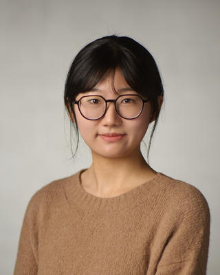 Yi headshot
