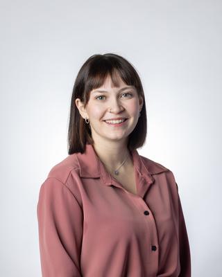 Sissi Golay headshot